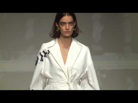 KRIZIA | 2018 Spring & Summer Milan Fashion Week