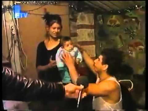 Gringo slavi Novu godinu sa 4 žene