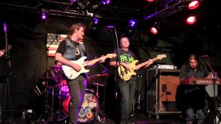 ''BLUES FOR MY DAD'' - WALTER TROUT BAND, feat JON TROUT and DANNY BRYANT