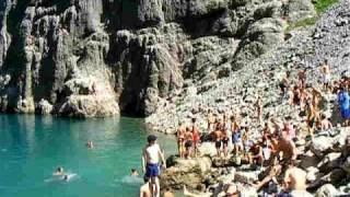 preview picture of video 'Croatia, Blue Lake at Imotski'