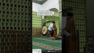 Download lagu Tabuh Bedug Menjelang Adzan Isya' di Masjid Agung Darul Muttaqin Purworejo #irmada #masjidpurworejo mp3