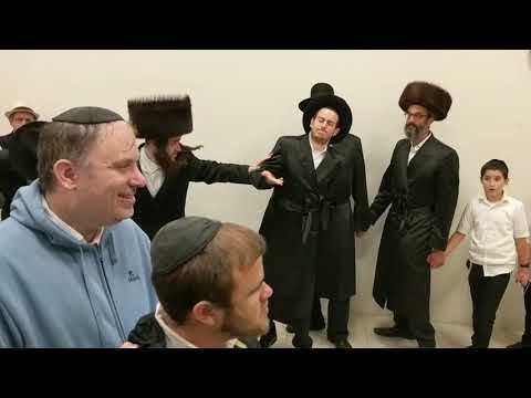 Dancing at Simchas Beis Hashoeva 5779