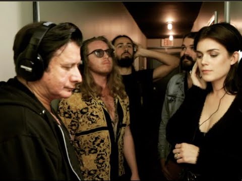 Steve Perry tracking group vocals with LEVARA for “Chameleon”