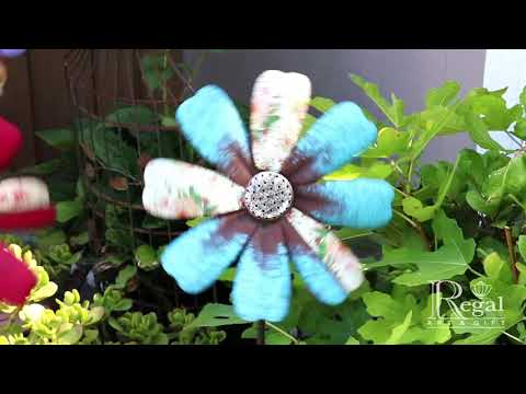 Rustic Flower Wind Spinner - Blue