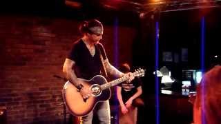 Ricky Warwick - Bandaged Knees