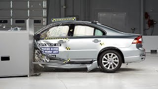 2014 Volvo S80 small overlap IIHS crash test