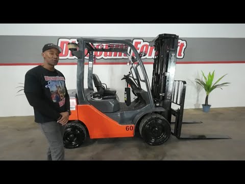 TOYOTA 8-Series 8FDU30 6,000lb Diesel #0016 - Forklift for Sale