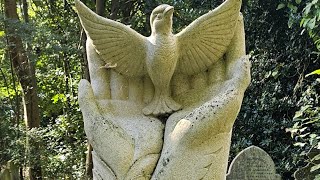 London's Magnificent Seven Cemeteries- A walk around Tower Hamlets #cemeteries #london #walking 
