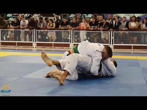 Alejandro Carreras vs Victor Marinho / Lisbon Open 2018