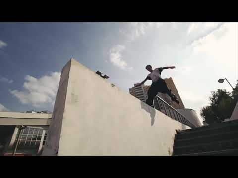 Ultimate Parkour and Freerunning Stunts 2018