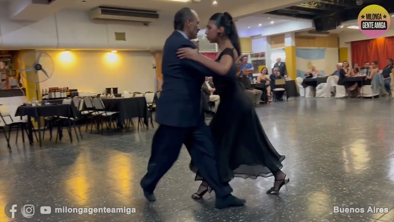 Vidala Barboza y Omar Cacerez - Milonga Gente Amiga - 18/DIC/2022 (1/2)