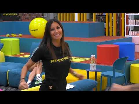 Elisabetta Gregoraci istruttrice Fit Express al GF VIP 5!