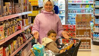 يا ريت ما خرجنا السوبر ماركت سبب اكبر مضاربة بينا وبيبي مكة تشتري المقاضي لحالها