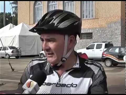 Ciclistas testam pista para Copa Internacional de Mountain Bike em Araxá