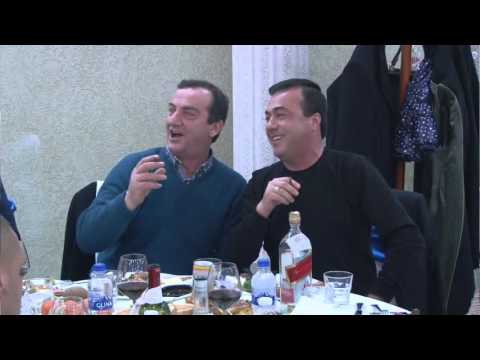 Hajredin Gjeta - Dal dhe ulem ne breg te detit