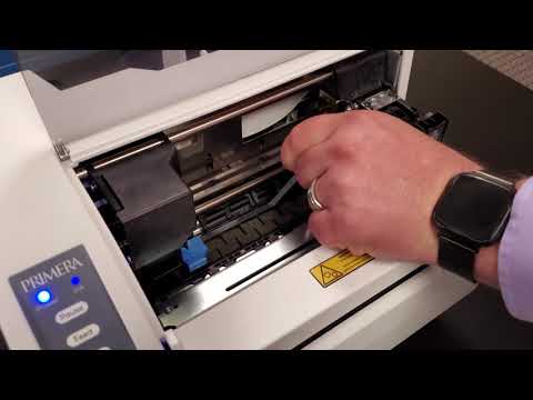 Replacing the Wear Strip
