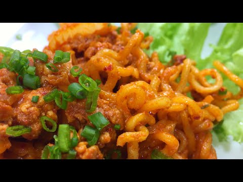 Mì xào kim chi cay xé... đơn giản dễ làm