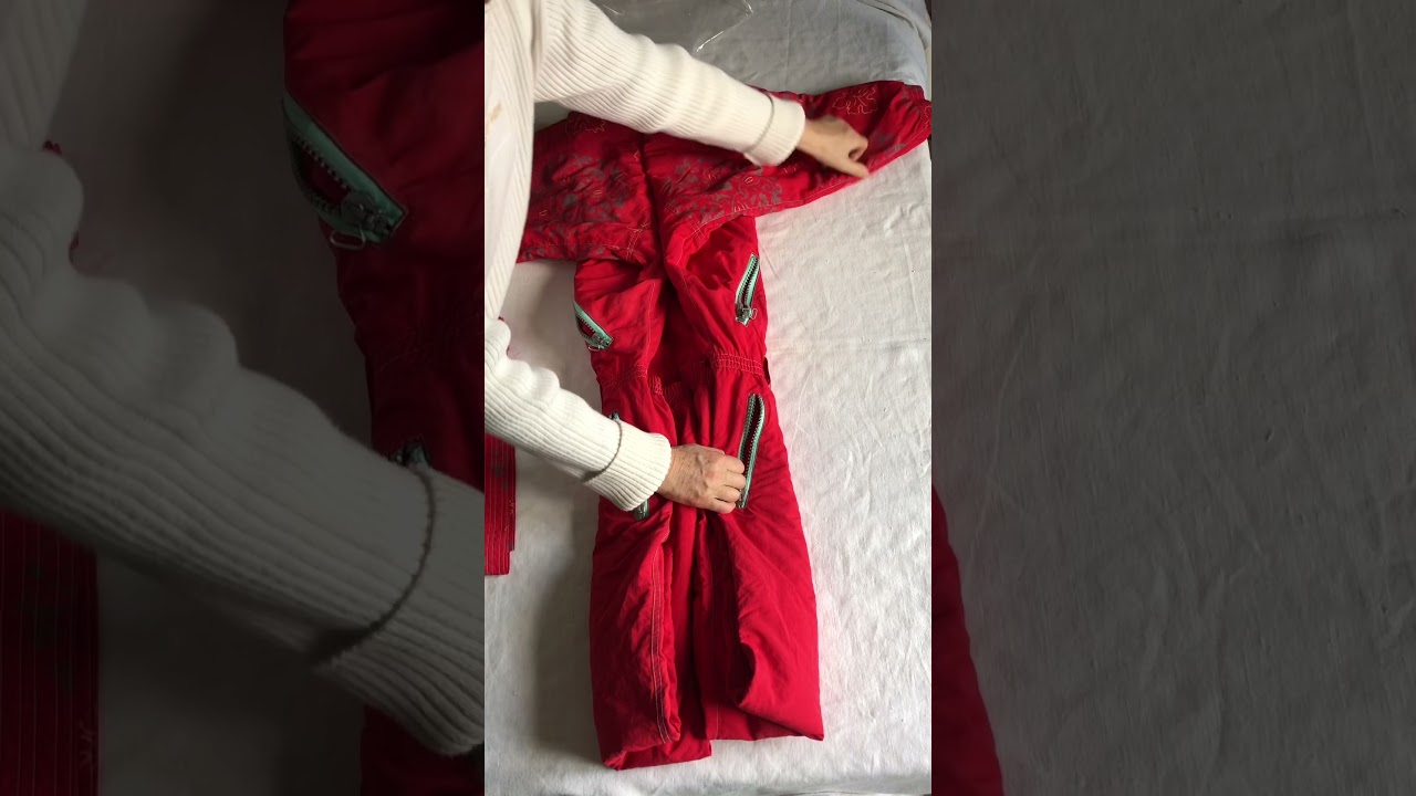 Tuto pliage combinaison de ski.