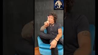 Bunbury 😂 SI  Esperaban que  fuera hacer un bailecito o alguna cosa 😅 PERO NO HA OCURRIDO