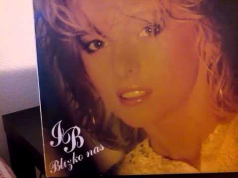 Utoc láskou Iveta Bartosova