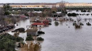 Inundaciones mortales arrasan Albania y Montenegro al desbordarse los ríos