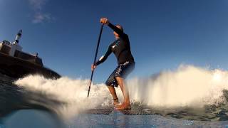 Surf na madrugada no Farol 2