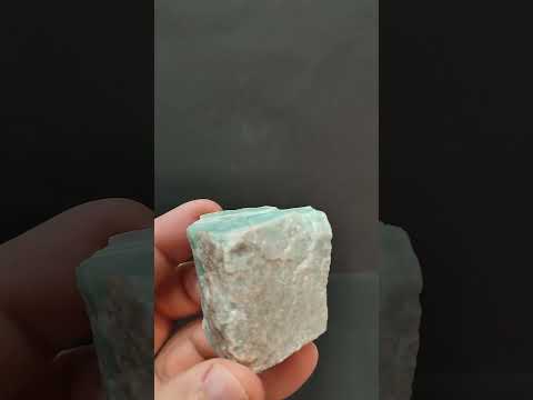 Mineral de Amazonita var. Microclina de Minas Gerais, Brasil