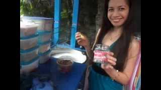 preview picture of video 'Miguelito's Fried Ice Cream During Brgy. Sta. Monica Fiesta 2012'