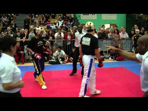 Dereece Williams v Laszlo Gombos The W O N  2015