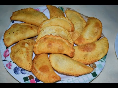 Gujiya Holi Special Dish Recipe (गुजिया) Video