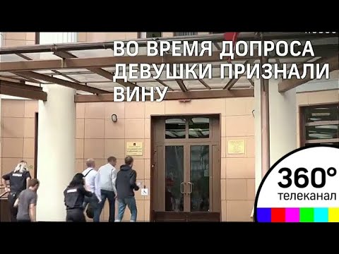 Задержанные за убийство отца-тирана три сестры доставлены в суд