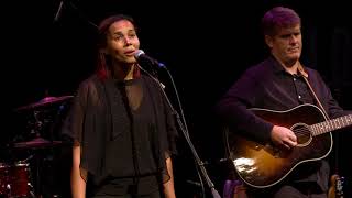 Rhiannon Giddens &amp; Dirk Powell - We Could Fly (Live on eTown)