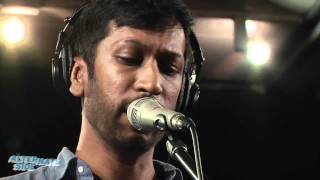 The One AM Radio - &quot;Sunlight&quot; (Live at WFUV)