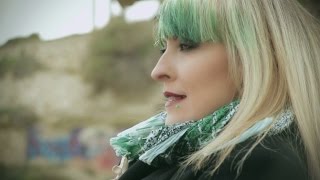 Μπλε - Φίλα Με Στο Στόμα | Mple - Fila Me Sto Stoma - Official Video Clip