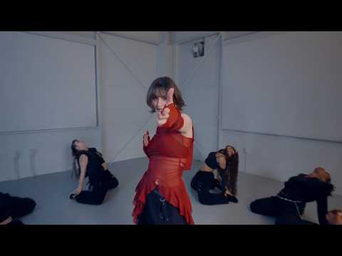 Hana- Spotlight