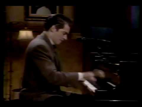Fly me to the Moon - Harry Connick Jr and Ben Wolfe