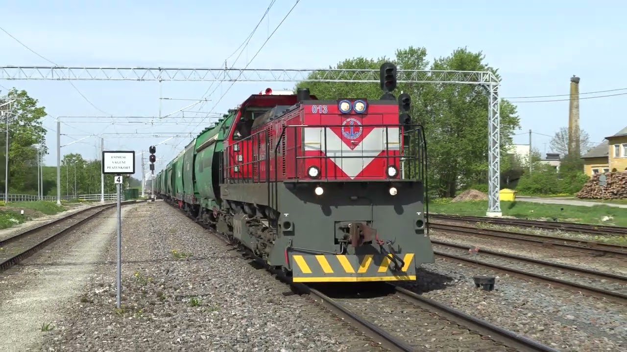 Тепловоз ТЭМ ТМХ-013 на ст. Вайвара / TEM TMH-013 at Vaivara station