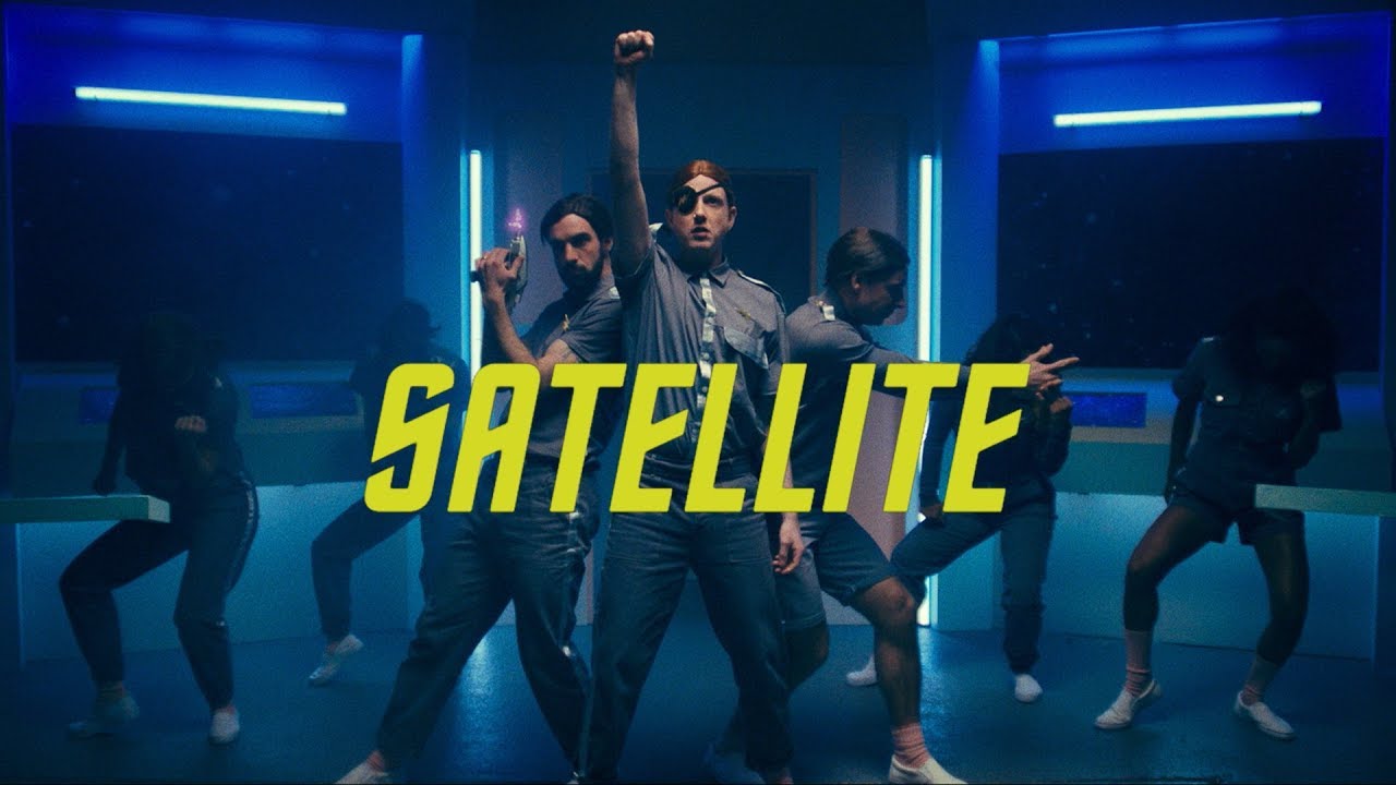 Two Door Cinema Club — Satellite