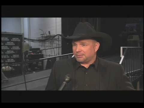 Garth Brooks- Backstage at George Strait: ACM Artist of the Decade Concert