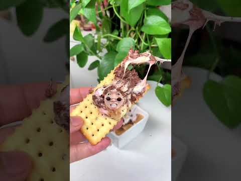 Seriously, you have to try this mashup at home! 🤯🍬🍫 #funny #snacks #shorts