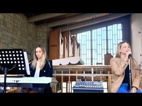 Hosanna (Hillsong cover) - Ana Badrov & Dora Vrdoljak