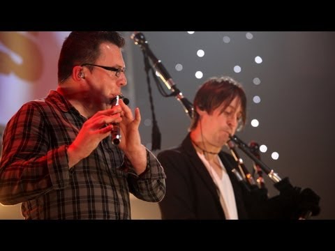 Treacherous Orchestra - Hounds