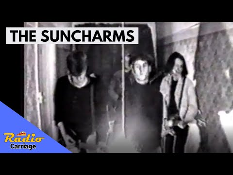 The Suncharms - Spaceship here on radio carriage