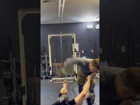 三日月蹴りをキャッチしたらセンチャイスイープ #mma #総合格闘技 #muaythai #ムエタイ #格闘技 #空手 #合気道 #護身術 #selfdefense #武術 #武道 #柔道 #喧嘩