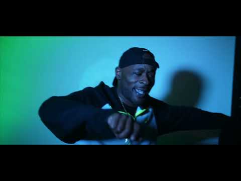 J.James Thrilla "AAAYE" aye bitch pro. By EastOaklandTay