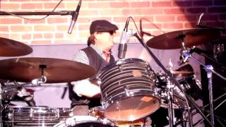 The Tubes - Prairie Prince drum solo - NYE 2012 @ George's