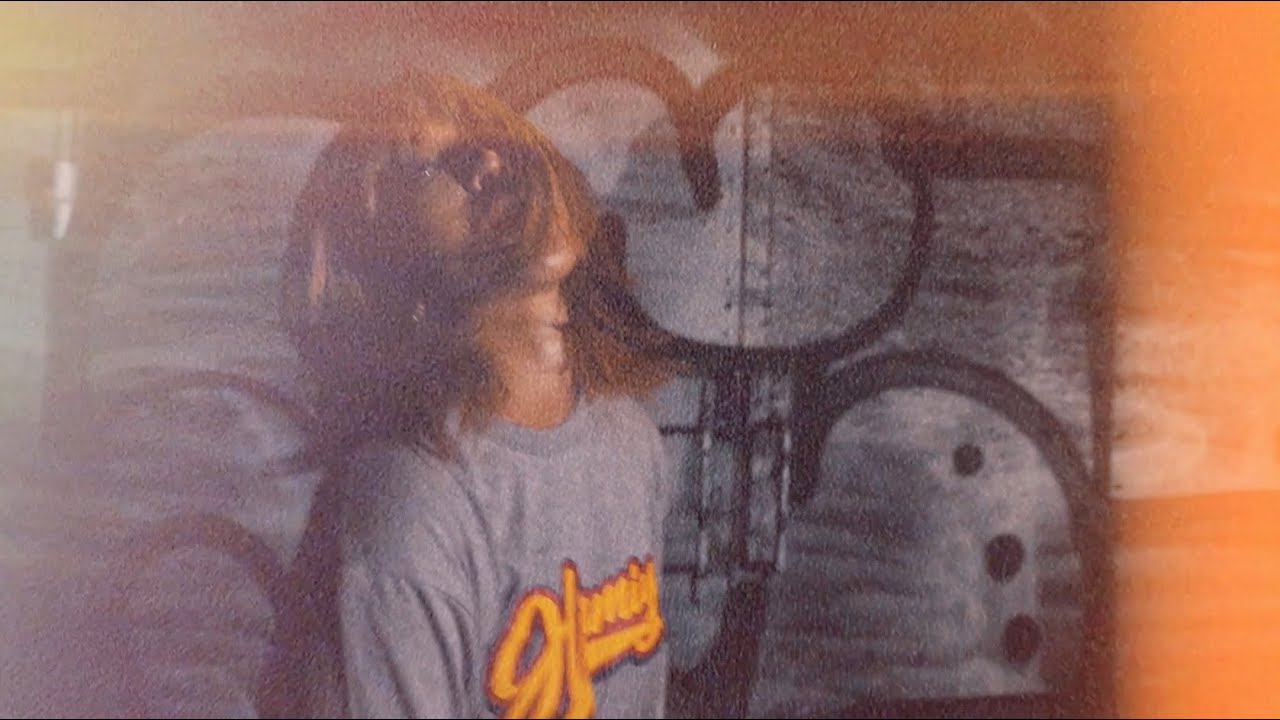 KIRA & 下拓 / Look At Me [Music Video]