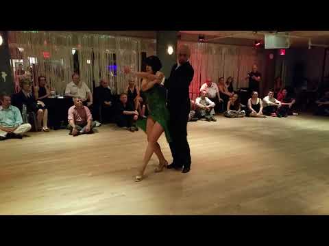 Argentine tango:Adriana Salgado & Orlando Reyes - Tango al reves