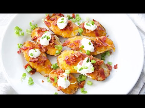 Loaded Baked Potato Wedges | How to make Loaded Baked Potato Skins | #bakedpotatoskins #potatowedges