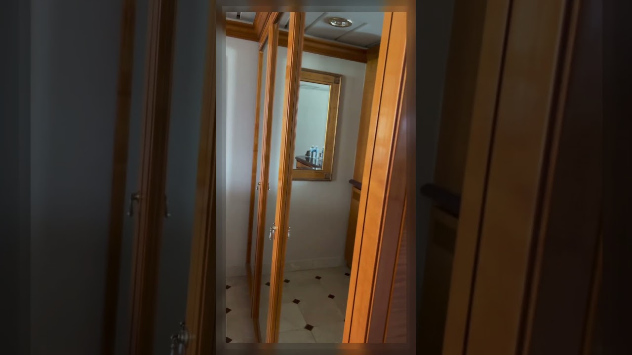 Brilliance of the Seas - Cabin 1532 - Video 2